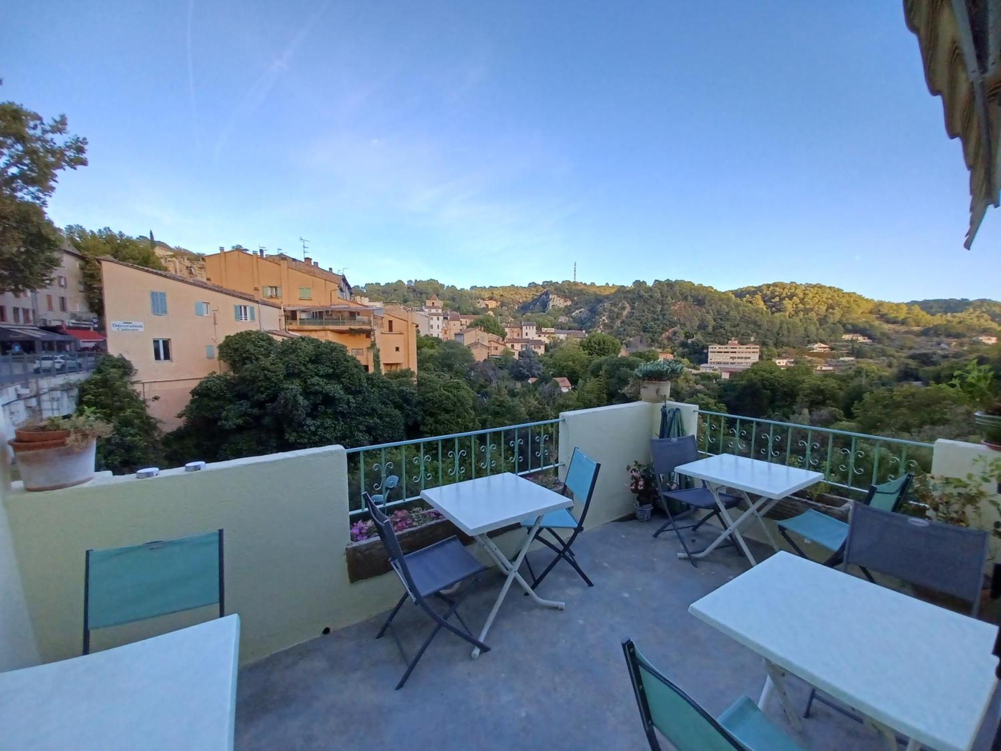 Logis Hotel Du Pont D'Or Barjols Eksteriør bilde